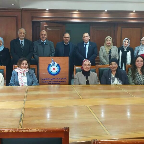 اللجنة الوطنية للوبائيات: وضع خطة قصيرة المدي للعمل ومناقشة الخطة الإستراتيجية